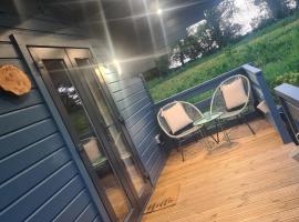 Pheobes Place, Hotel in Athlone