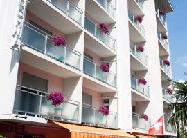 Hotel Dischma - FREE BUS AND TRAIN TICKET, hotel em Lugano