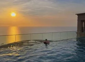 We Young Apartments by HOFs - Fireworks & Ocean view