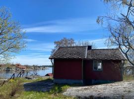 Hotel Photo: Stuga på Möja-en skärgårdspärla i Kyrkviken