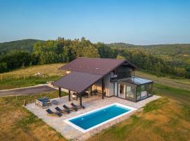 Hotel Photo: Amazing Home In Cetingrad With House A Panoramic View