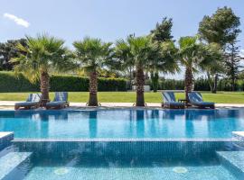 Zdjęcie hotelu: Tatoi Estate Luxury Pool Villa