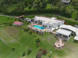 Las Carretas Del Rocio, hotel en Palestina