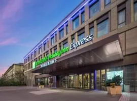 北京中关村科技园智选假日酒店 l 紧邻圆明园 & 北京体育大学 & 农业大学 l 打车10分钟到颐和园 & 北大清华 l 高铁20分钟到八达岭长城