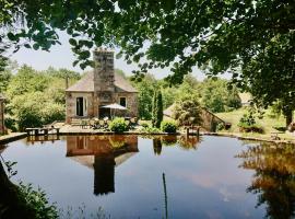 Hotel fotoğraf: Moulin du Gast 35pers : jacuzzi sauna billard baby