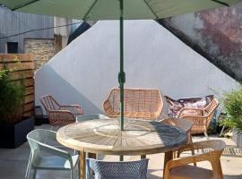 A picture of the hotel: Duplex Cosy 100m2 Terrasse Fouesnant Les Glénan