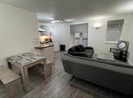 รูปภาพของโรงแรม: Cardiff city centre apartment