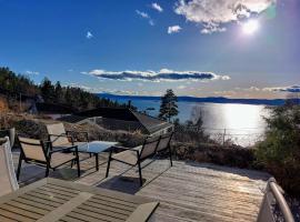 Zdjęcie hotelu: Flaskebekk at Nesodden with unbeatable Oslo Fjord views and a private beach hut