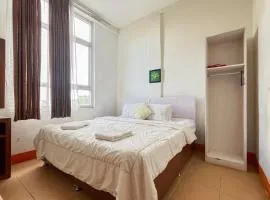 Urbanview Poma Hotel