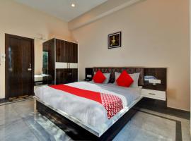 รูปภาพของโรงแรม: Super OYO Flagship Hotel Jagat Villa