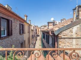 Hotel fotoğraf: Rooftop con terrazzo su via delle volte