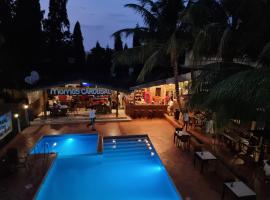 Momo's Hotel, hotel en Kumasi
