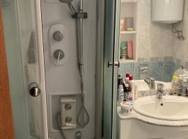 Hotel Photo: Erevan Armenia,Apartment in abovyan street