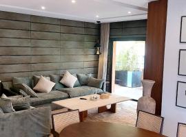 Hotel Photo: Appartement de luxe a Care Eden