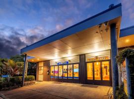 Napier Beach TOP 10 Holiday Park & Motels, מלון בנאפייר