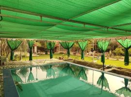 Gambaran Hotel: FarmHOUSE