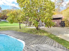 Hotel Photo: Beautiful Home In Cornuda With Sauna