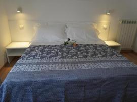 Hotel Foto: Romana Guest House