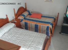 Hotel Photo: Habitacion Privada Doble en Toledo