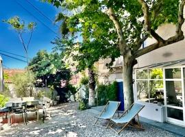 Hotel Photo: Bord de mer, magnifique appartement de 150m2 avec jardin