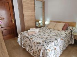 Hotel fotografie: Acogedora casa familiar en Villafranca