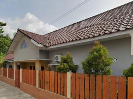 Hotelfotos: SPOT ON 94007 Homestay Putra Syariah