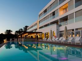 Hotel Photo: Hotel Cala Saona & Spa