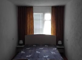 Двухкомнатная квартира، فندق في أورالسك