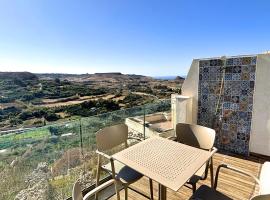 All Nations Duplex with Pool, hotel v destinaci Xagħra