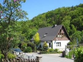 ホテル写真: Ferienwohnung im Haus am Waldrand in Freital