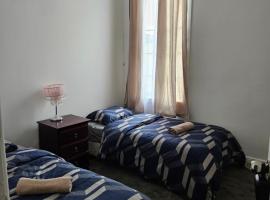 Euro Nomads, hotel v Melbourne