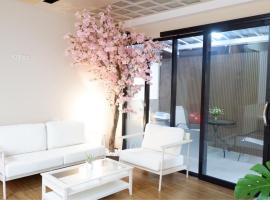 Shi-ro-i Poshtel, Hotel in Hat Yai