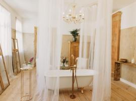 Artisan, hotel in Kuldīga