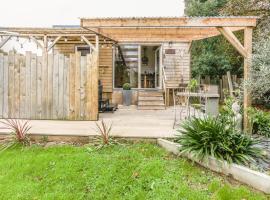 La Roulotte de la Trigalle, hotel en Valognes