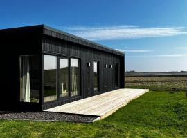 REY Stays - House, hotel v destinaci Höfn