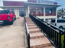 HearthStone Suite & Cafe, Hotel in Laguindingan
