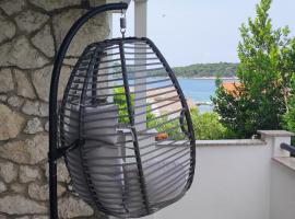 Riviera Rooms and Apartments, hotel v Rabu