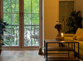 Zimmer Boutique Hotel، فندق في باكو