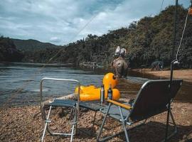 Wangpocamping วังโพแค้มป์ปิ้ง, hotel in Ban Wang Pho