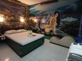 Halina Hotel- Avenida