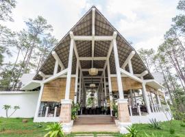 vKirirom Pine Resort, hotell i Chambok