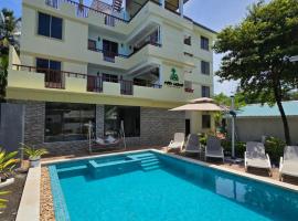 Madi Grand Maldives، فندق في فوليدهو