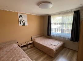 Edelvais1 Еделвайс1, hotel v destinaci Chukovezer