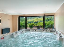 Country Relax Resort, hotell sihtkohas Săcuieu