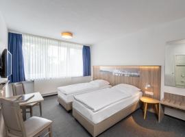 Hotel & Gästehaus Rostock Lütten Klein，位于罗斯托克的酒店