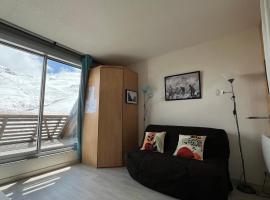 Ski Piau Engaly, plein sud avec vue sur les pistes à 50 m, cœur de station, hotel v destinaci Aragnouet