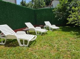 Kuća Veneto & Free Parking，位于索科矿泉村的酒店