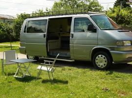 Montenegro Camper VOYAGER, hotel in Podgorica