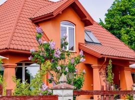 Tytuvos upelio Krantinė, hotel in Tytuvėnai