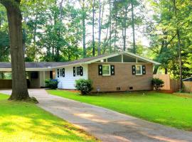 Peace in the City, hotel in Decatur